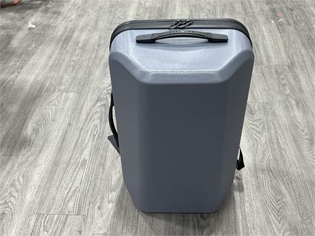 (NEW) STARLINK MONITOR TRAVEL CASE (24” tall)
