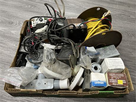 LOT OF ELECTRICAL SWITCHES / PARTS
