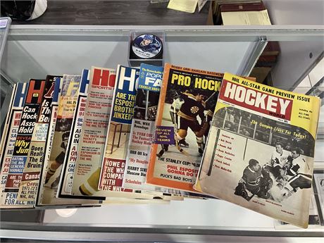 VINTAGE HOCKEY MAGAZINES AND HORVAT PUCK