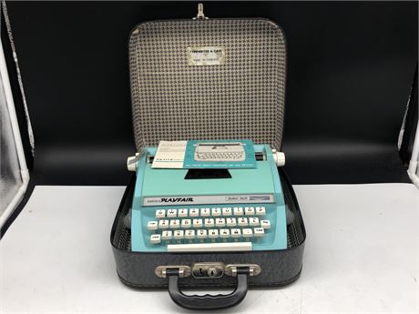 RARE 60’s EATONS PLAYFAIR FEATHER TOUCH TYPEWRITER IN CASE (CARRIAGE DOSNT MOVE)