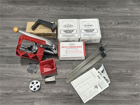 BOX OF LEE PRESS (MAY NOT BE COMPLETE) + ASSORTED RELOADING EQUIPMENT