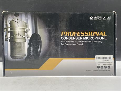 NEW IN BOX PROFESSIONAL CONDENSER MICROPHONE