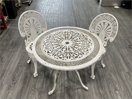 HEAVY VINTAGE CAST IRON TABLE SET (Table is 25” tall)