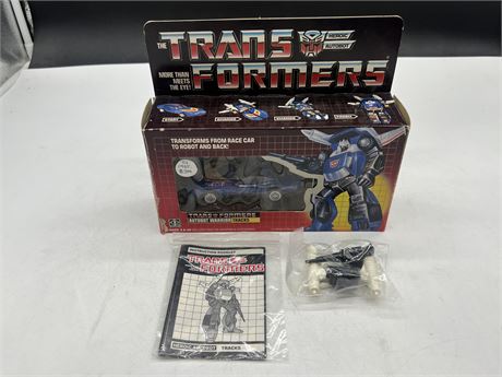 1985 TRANSFORMERS G1 FIGURE IN BOX W/ WEAPONS & BOOKLET