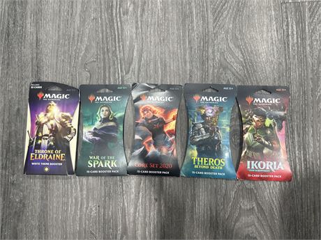 MAGIC THE GATHERING - 5 ASSORTED BOOSTER PACKS