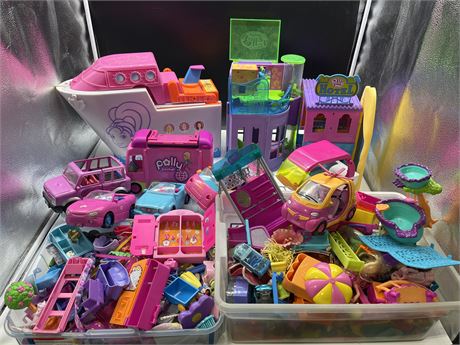 ASSORTED POLLY POCKET TOYS LOT