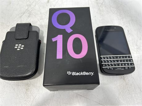 BLACKBERRY Q10 W/BOX - UNTESTED