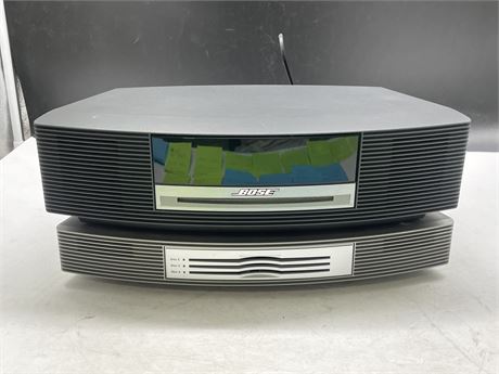 BOSE WAVE MUSIC III WITH MULTI CD CHANGER