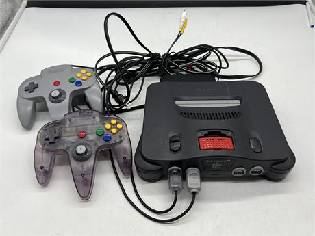 N64 CONSOLE W/2 CONTROLLERS & EXPANSION