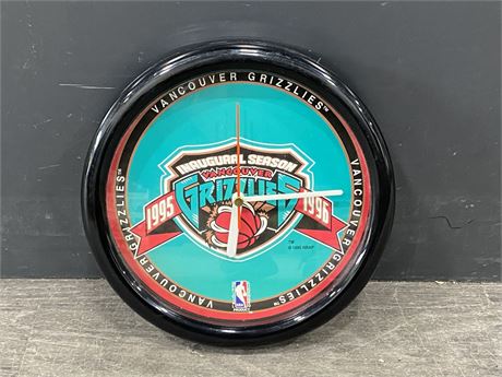VANCOUVER GRIZZLIES 1995 OFFICIAL NBA CLOCK - WORKING (8.5”)