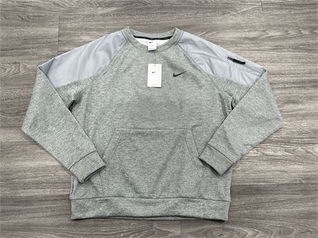 NEW NIKE THERMA-FIT LONG SLEEVE - SIZE L