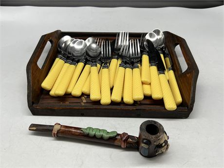 CUTLERY SET W/TRAY & PIPE