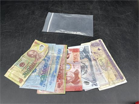 BAG OF FOREIGN CURRENCY