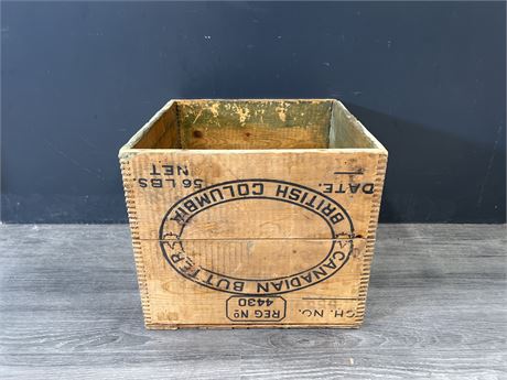 VINTAGE CANADIAN BUTTER BOX 14”x14”x12”