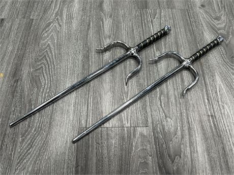 2 METAL DECORATIVE SWORDS (21” long)