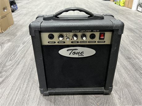 TONE FG-10 GUITAR AMP