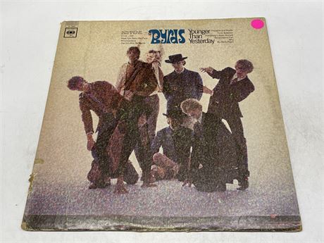 THE BYRDS - YOUNGER THAN YESTERDAY - (VG) SLIGHTLY SCRATCHED VINYL