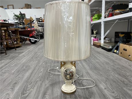 VINTAGE LAMP W/SHADE (29” tall)