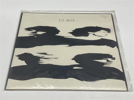 U2 - BOY - NEAR MINT (NM)