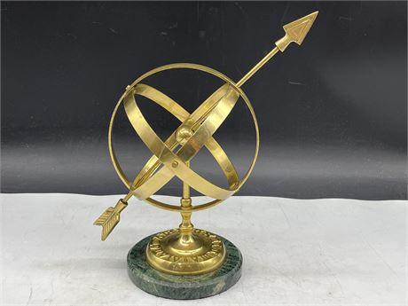 Urban Auctions - ARROW AND BALL SCULPTURE 11”