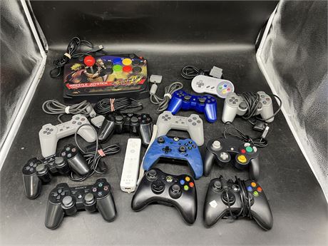 LOT OF MISC CONTROLLERS (FEW 3rd PARTY - AS IS)