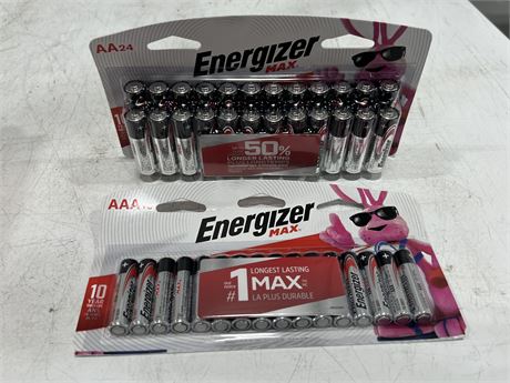 2 PACKS OF ENERGIZER MAX BATTERIES