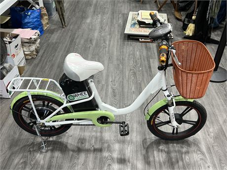 ELECTRIC BIKE - NO KEYS OR CHARGER