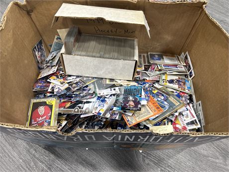 LOT OF HOCKEY CARDS - ASSORTED YEARS AND BRANDS