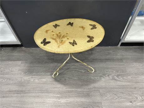 MCM REAL BUTTERFLY IN LUCITE TABLE 24”x16”x18”
