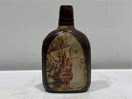 VINTAGE 1930’S WHISKEY LEATHER WRAPPED BOTTLE W/BAKELITE CAP (7” TALL)