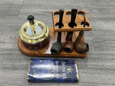 VINTAGE 3 UNIT PIPE STAND W/ PIPES & NEW PACK OF TOBACCO