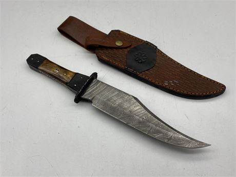 DAMASCUS KNIFE MADE IN PAKISTAN W/ SHEATH (8.5” blade)
