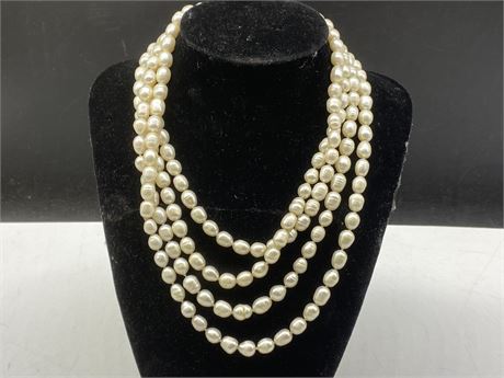 VERY LONG PEARL NECKLACE (68”)