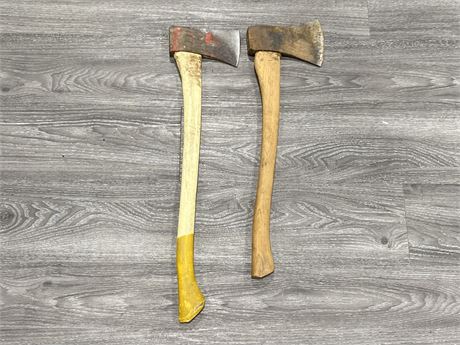 2 VINTAGE AXES (LARGEST IS 26”)