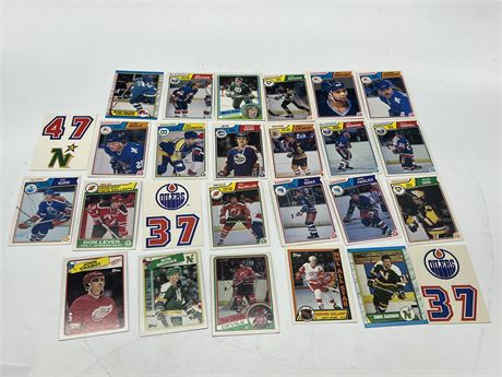 (25) 1980s NHL CARDS