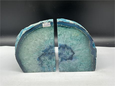 PAIR OF VERY LARGE / DENSE AGATE BOOKENDS - 8”