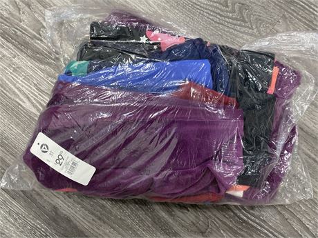 10 PCE OF NEW CHILDREN'S CLOTHES (Size 3T)