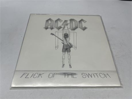 AC/DC - FLICK OF THE SWITCH - NEAR MINT