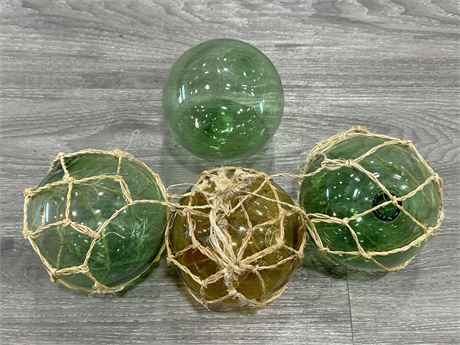 4 VINTAGE GLASS FISHING FLOATS (5”)