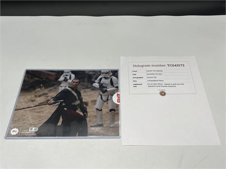 TOPPS STAR WARS AUTHENTICS DONNIE YEN ROUGE ONE SIGNED 8”x10” PHOTO W/ HOLO &COA