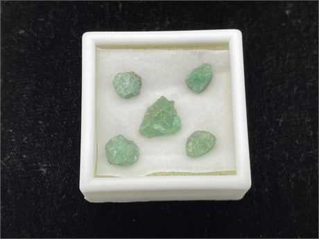 GENUINE COLOMBIAN EMERALD CRYSTAL SPECIMENS 6.80CT