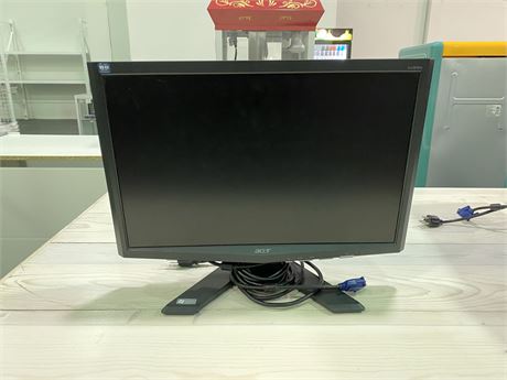 ACER MONITOR C/W CHORDS.