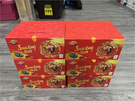 6 BOXES OF 30 BAGS OF SNACKING NUTS