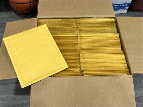 100 NEW BUBBLE MAILERS 8.5”x12”