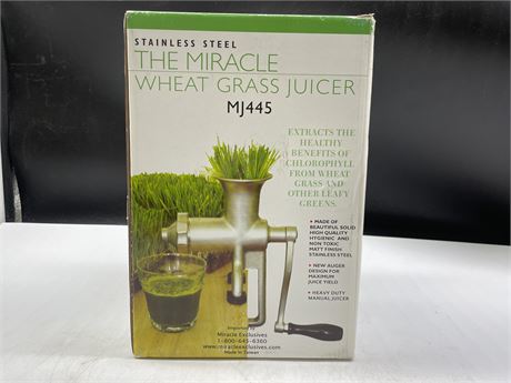 NEW IN BOX STAINLESS STEEL THE MIRACLE WHEAT GRASS JUICER
