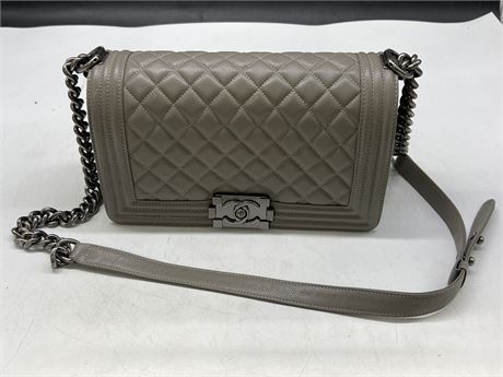 AUTHENTIC CHANEL WOMENS PURSE - 10” WIDE