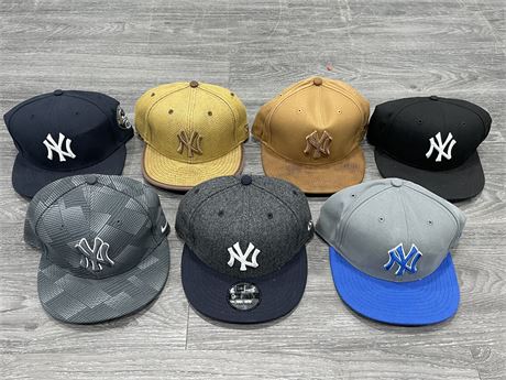 LOT OF 7 NEW YORK YANKEES HATS