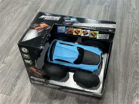 (NEW) ADVENTURE FORCE WIRELESS RC TRUCK