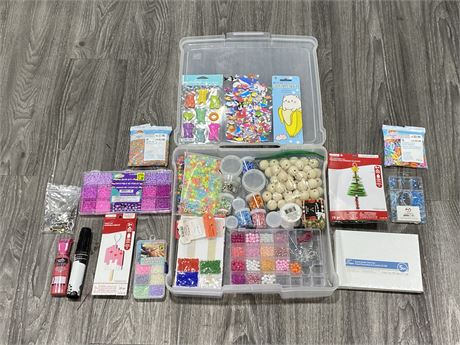 LOT OF CRAFT SUPPLIES — BEADS, STICKERS, CANVASES, (CONTAINER IS 14”X3”)