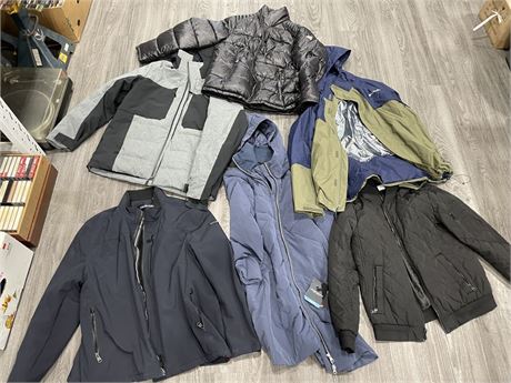 LOT OF 5 JACKETS CALVIN KLEIN, GUESS, ETC